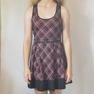 Trixxi Junior's Double Knit Plaid Dress Small